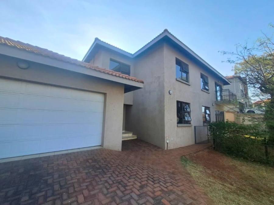 4 Bedroom Property for Sale in Boschdal North West